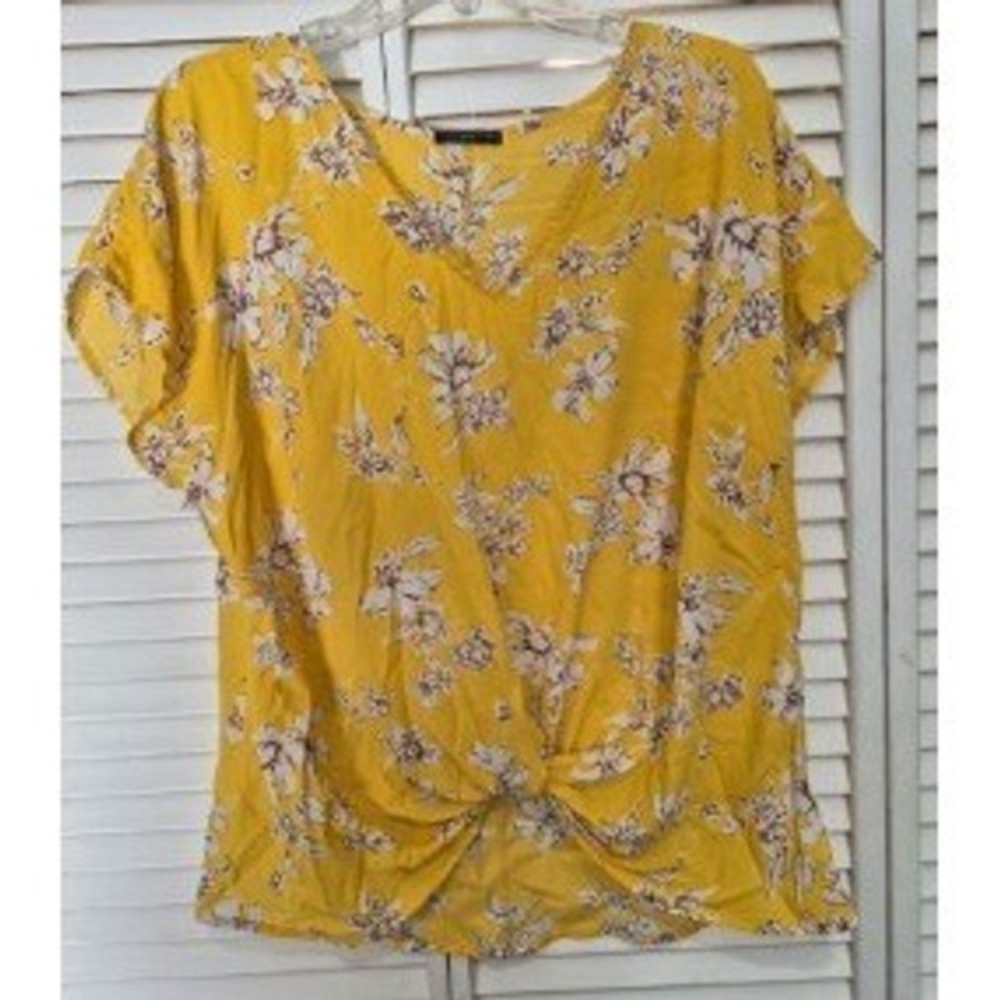 West Kei Women's Yellow Floral V-Neck Front Twist Knot Blouse Large
